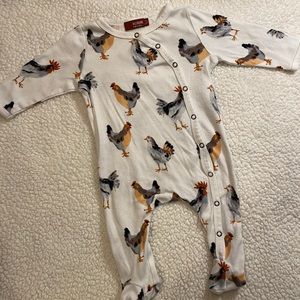 Milkbarn Chicken Sleeper 0-3 mos
